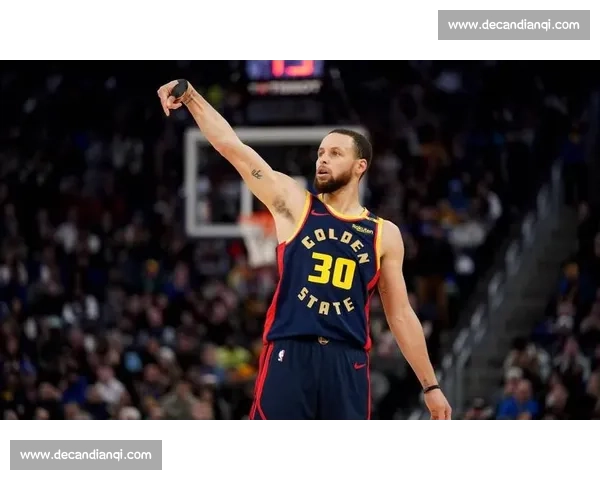 湖人官宣 2 年 1200 万签顶级射手！詹姆斯盛赞：他比库里还准 勇士急了？