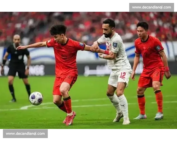 国足迎战中国香港：客队剑指破门保平，边路对决暗藏玄机