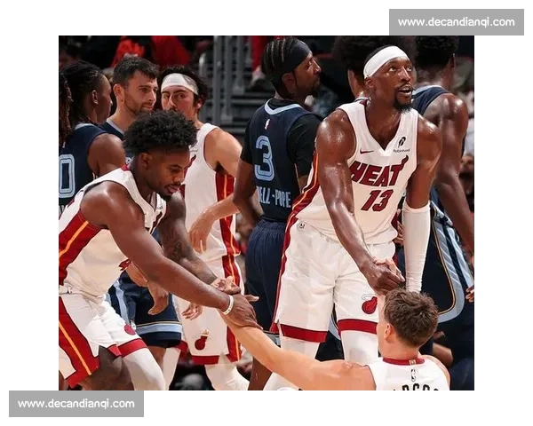 雄鹿搅局维金斯争夺战 湖热谈判陷入胶着困局 雄鹿搅局维金斯争夺战 湖热谈判陷入胶着困局