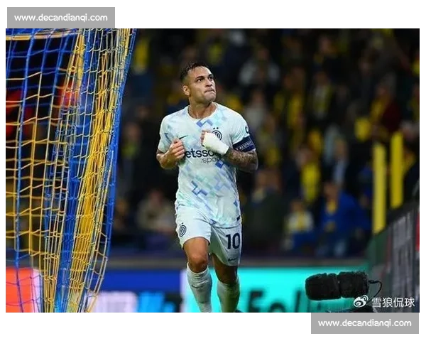 国米锋线新星伤缺世俱杯!皮奥肌肉疲劳无缘战巴西劲旅,弗拉泰西单独训练引战术猜想 国米锋线新星伤缺世俱杯!皮奥肌肉疲劳无缘战巴西劲旅,弗拉泰西单独训练引战术猜想